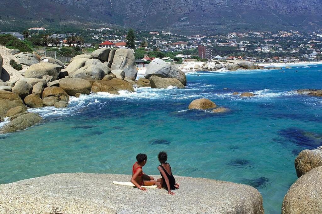 Camps Bay Studio With Private Patio ケープタウン エクステリア 写真